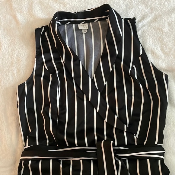 Black and White Stripe Jumpsuit Size L - Picture 3 of 8